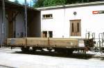 RhB - Kk-w 7311 am 07.06.1997 in Chur Sand - Niederbordwagen 2-achsig mit 1 offenen Plattform - Baujahr 1911 - Louv - Gewicht 5,30t - Zuladung 12,50t - LP 7,49m - zulssige Geschwindigkeit Aufkleber