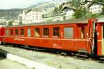 RhB - B 2118 am 11.05.1994 in St.Moritz - 2.Klasse Leichtstahlwagen, geeignet fr Krankentransporte der Armee - Baujahr 1913 - SIG - Fahrzeuggewicht 19,00t - Sitzpltze 64, Stehpltze 20 - LP 15,77m
