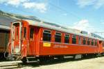 RhB - B 2222 am 09.09.1994 in Scuol - 2.Klasse Personenwagen schwere Stahlbauart - Baujahr 1929 - SIGRhB - Fahrzeuggewicht 24,00t - Sitzpltze 52 - LP 15,93m - zulssige Geschwindigkeit 80 km/h -