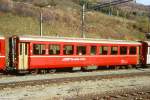 RhB - B 2252 am 22.10.1998 in Scuol - 2.Klasse Umbau-Personenwagen in Leichtstahlbauart fr Stammnetz und Berninabahn - Baujahr 1913 - SIG/FFA - Fahrzeuggewicht 18,00t - Sitzpltze 64 - LP 16,25m -