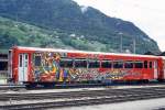 RhB - Br 2261 am 17.05.1994 in Landquart - 2.Klasse Spitzenverkehrswagen in Omnibusbauart fr Stammnetz mit Cafeteria - bernahme 15.01.1986 - FFA/RhB/SWP - Fahrzeuggewicht 18,00t - Sitzpltze 52 -