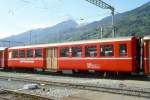 RhB - B 2331 am 02.10.1999 in Landquart - 2.Klasse Personenwagen - Mitteleinstiegswagen mittelschwerer Stahlbauart - bernahme: 15.08.1948 - SWS - Fahrzeuggewicht 21,00t - Sitzpltze 64 - LP 17,63m -