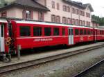 WS 3914 am 23.8.08 in Pontresina.Dieser Wagen wurde mit R2 vom 04.7.08 aus dem B 2337 umgebaut,whrend andere Wagen dieser Serie bereits abgebrochen werden.