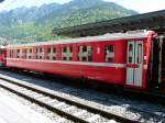 RhB - Personenwagen 1+ 2 Kl. AB 1561 im Bahnhof von Chur am 07.05.2009