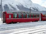 RhB - Personenwagen 2 Kl. Bp 2504 in St.Moritz am 01.01.2010