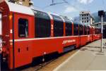 Panoramawagen des Bernina-Express in Tirano/Italien im Sommer 2003.
