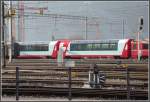Zwei 2.Klasse Panoramawagen des Glacier Express abgestellt in Chur.