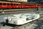 RhB - AVN ArgeVereina Nord  25  am 13.05.1994 in Klosters - Segment-Transportwagen - Baujahr ? - Belloli - Hinweis: gescanntes Dia
