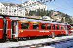 RhB - ABDt 1713 am 26.02.2000 in St.Moritz - 1./2.Klasse Vorortpendelzug-Steuerwagen mit Gepckabteil - bernahme 14.05.1971 - FFA/SIG/SAAS/RhB - Fahrzeuggewicht 15,00t - Sitzpltze 12/31 - LP 17,40m