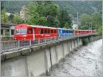 Der monsunartige Regen hlt bis jetzt an und alle Flsse fhren Hochwasser, wie die Plessur gestern Mittag.