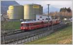 S1 1527 mit Steuerwagen 1714 zwischen Landquart Ried und Igis. (18.03.2011)