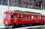 RhB - ABe 4/4 I 31 am 21.02.1998 in Pontresina - Gleichstromtriebwagen Bernina - Baujahr 1908 - SIG/Al/SAAS - 450 KW - Gewicht 30,00t - 1./2.Klasse Sitzpltze 12/27 - LP 13,93m - zulssige Geschwindigkeit 55 km/h - 3=31.12.1981 2=24.06.1992 - Logo RhB in deutsch - Lebenslauf: ex BB BCe 4/4 1 - 1943 RhB BCe 4/4 1 - 1947 BCe 4/4 31 - 1964 ABe 4/4 31. Hinweis: die Triebfahrzeugserie bestand ursprnglich aus 14 Fahrzeugen mit den Nummern 1 bis 14, gescanntes Dia
