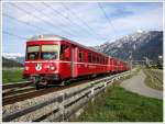 S1 1523 mit zwei Steuerwagen bei Felsberg. (16.10.2012)