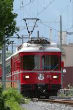 Bahnhofsfest Chur 2008: Nachdem der Vorortpendel 1534 von Rh�z�ns nach Schiers mit Be 4/4 514 in den Bahnhof von Untervaz/Trimmis eingefahren ist, konnte der Dampf-Extrazug am 24.