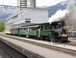 RhB - 125 Jahre Feier der RhB in Landquart mit der Dampflok G 3/4  1 Rhätia im Bahnhof mit Zubringerzug am 10.05.2014