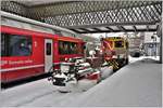 Tm 2/2 mit dem Spurpflug im Einsatz in Arosa.