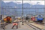 Gmf 3/3 231 und Ge 4/4 III 652  Vaz/Obervaz Lenzerheide-Valbella  zeigen sich im weitläufigen Gleisfeld von Landquart.