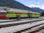 RhB - Dienstwagen  Xak 9384 und Xak 9382 im Bahnhofsareal in Davos Platz am 07.05.2015