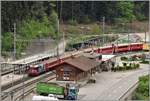 RE1736 mit Ge 4/4 II 627  Reichenau-Tamins  im selbigen Bahnhof.