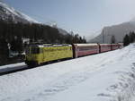 Die Ge 4/4 II 612 die seit 2020 im Burkhalter Repaint unterwegs ist, fuhr als Regio 1940 von Pontresina nach Scoul-Tarasp.