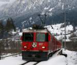 617 der Rhb mit dem RE 1240 (Scuol-Tarasp-Disentis/Muster)bei der Einfahrt Ilanz 23.2.09