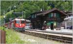 Hier nochmals die Ge 4/4 II 612 *Thusis* mit RE1041 in Klosters Dorf.