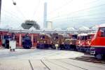 Loktypen-Aufstellung fr Teilnehmer der RHTIA TOURS Viertagesfahrt am 01.09.1996 beim Lokdepot Landquart, leider starke Bewlkung.