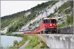 RE1245 mit Ge 4/4 II 627  Reichenau-Tamins  bei Trin.