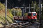 Der RE 1240 hat gerade die Staziun Trin ( rtoromanisch fr Bahnhof Trin ) verlassen und ist auf dem Weg nach Disentis/Mustr.