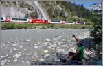 Glacier Express 902 mit der Ge 4/4 II 615  Klosters  bei Trin.