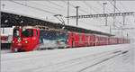 RE1244 von Scuol nach Disentis mit Ge 4/4 II 615  Klosters  in Landquart.