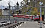 R1828 nach Davos Platz mit der Ge 4/4 III 646  Sta.Maria/Val Müstair  verlässt Filisur.