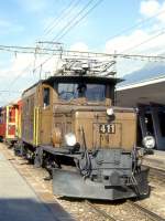 RhB - Ge 6/6I 411 am 07.09.1994 in SAMEDAN - STRECKEN-LOKOMOTIVE - bernahme 26.10.1925 - SLM3044/BBC2241/MFO - 940 KW - Gewicht 66,00t - LP 13,30m - zulssige Geschwindigkeit 55 km/h.