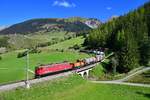 Ge 6/6 II 703 mit einem Güterzug am 08.09.2020 bei Bergün.