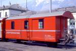 DZ 4004II GEPCK- und POSTWAGEN am 11.04.1992 in Chur - Baujahr 1908 - RASTATT/PAG - Fahrzeuggewicht 7t - Zuladung 5t - LP 8,72m - V = 60km/h.