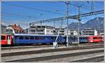 Arbeitslose Speisewagen WR3810 und WR3812 in Chur Gbf.