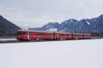 Eine S 2 mit fhrendem ABDt 1713 fhrt am 25.2.12 von Chur West Richtung Felsberg.