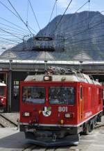 Jubiläum 125 Jahre RhB am 10.05.2014. Lokparade Rotonde in Landquart. Hier Ausfahrt der Gem 4/4 Nr. 801.