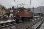 100 Jahre Be 4/7 12504.
Am 3. Februar 2021 brachte die Jubilarin, die im Jahre 1921 in Betrieb genommen wurde den Schul- und Erlebniszug von Olten nach Bern Aebimatt.
Die Be 4/7 12504 ist noch immer fit da sie  Mitglieder von SBB Historic während ihrer Freizeit hegen und pflegen.
Fotografiert wurde die Be 4/7 12504 bei der Rückfahrt nach Olten als Lokzug anlässlich der Bahnhofsdurchfahrt Burgdorf bei sehr schlechtem Wetter. 
Foto: Walter Ruetsch