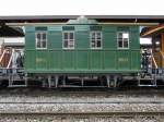 SBB Historic - Personenwagen 3 Kl. C 33 im Bahnhof Lyss am 26.09.2010 .. Fotostandpunkt ffentliche Strasse .. 