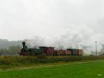 SBB Historic - Dampflok Ec 2/5  28 Genf an einem verregneten Sontag bei einer Extrfahrt unterwegs bei Rti bei Bren am 16.10.2010