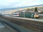 SBB Schulzug mit RBe 4/4 2004 in Le Landeron.