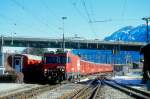 ZB/Brnig - Regionalzug 6328 von Meiringen nach Intelaken Ost am 13.02.1998 Einfahrt Interlaken Ost mit Zahnrad-E-Lok HGe 4/4 101 964-5 - D 1602 - B 351 - B 307 - A 216 - B 308 - B 313 - B 306.