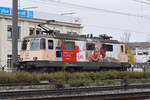 Werbe Lok 420 346-9 durchfährt den Bahnhof Pratteln. Die Aufnahme stammt vom 04.11.2020.