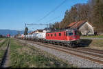 Am 29.03.2021 ist SBB Cargo Re 620 025-7 mit einem Vigier Güterzug unterwegs in Richtung Thun GB und konnte hier bei Busswil aufgenommen werden.