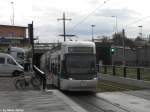 Obwohl am 11.12.10 die Erffnung der 3.Etappe der Glattalbahn erffnet wurde, ist bei diesem Bild ein Bauwerk der 2.Etappe im Fokus. Es handelt isch um den Margarehtentunnel zwischen dem Bahnhof Glattbrugg und dem Lindenberghplatz, der soeben durch die Cobra 3076 durchquert wurde.