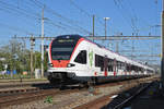 RABe 521 028, auf der S3, verlässt den Bahnhof Pratteln.