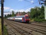 Am 13.7.05 zog die Re 450 030 ''Rmlang'' einen Dienstzug Richtung Winterthur.