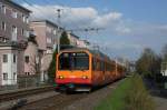 Ein Zug der Uetlibergbahn, bestehend aus dem Be 556 526-2, dem B 224 und dem  Be 556 528-8 nhert sich am 23.04.2013 Zrich Friesenberg.