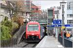 S9 mit 450 019 in Neuhausen am Rheinfall. (19.11.2016)